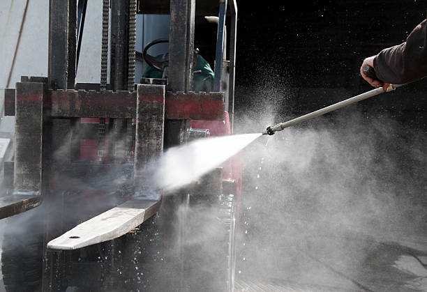 Best Deck Cleaning Services  in Sardinia, OH